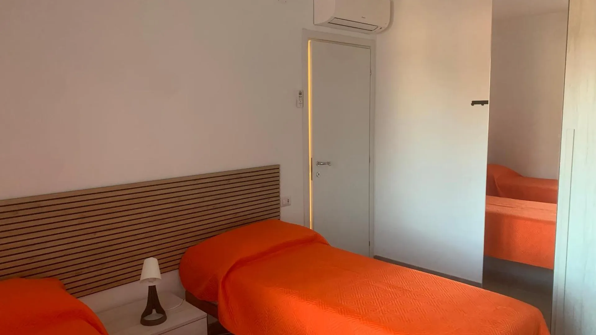 Luciano Home Гоннеза Апартаменты